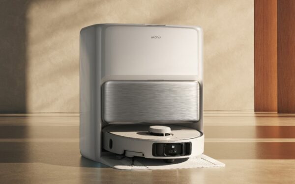 Mova P70 Pro Ultra targets mid-range buyers: 30 000 Pa robot vacuum and 100°C mop washing drops to 599 euros at launch