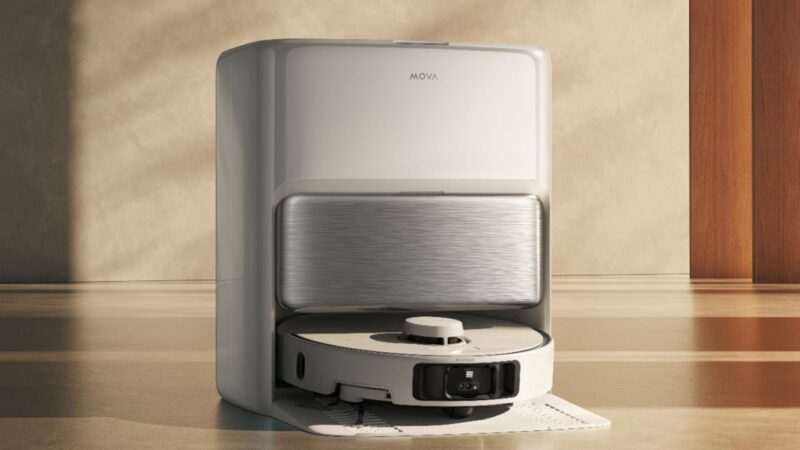 Mova P70 Pro Ultra targets mid-range buyers: 30 000 Pa robot vacuum and 100°C mop washing drops to 599 euros at launch
