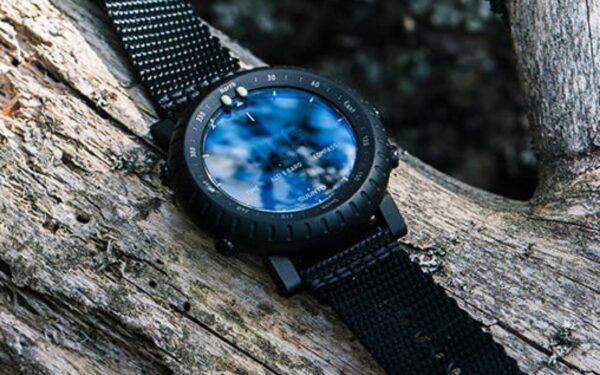 Suunto Core 2 leak points to a replaceable CR3032 battery and 100 m water resistance, with Bluetooth features in the mix