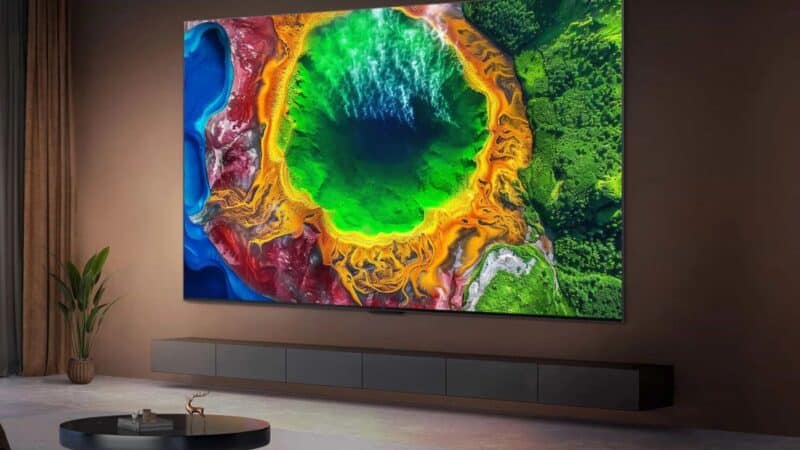 TCL RM7L RGB Mini-LED lands in the UK: an entry-level 4K Google TV with 288 Hz gaming mode