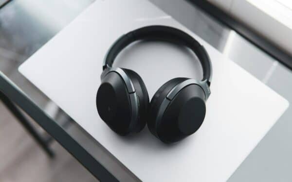 Choosing Headphones in 2026: A Practical Guide to What Really Matters