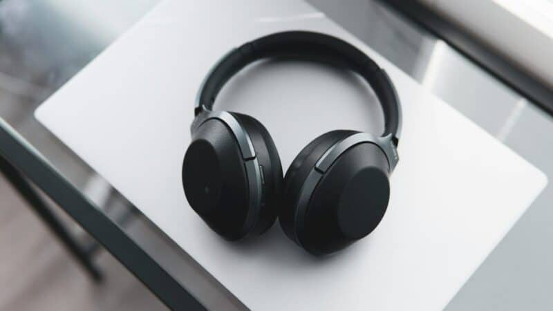 Choosing Headphones in 2026: A Practical Guide to What Really Matters