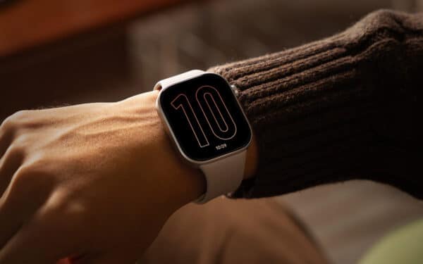 Redmi Watch 6 NFC appears in early European listings, hinting at a wider global launch for Xiaomi’s budget AMOLED smartwatch