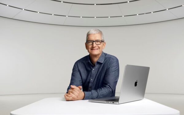 Apple’s power shift begins as Tim Cook exits and a new era takes control