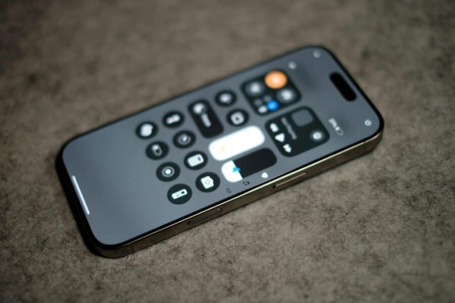 Iphone. Photo: Unsplash