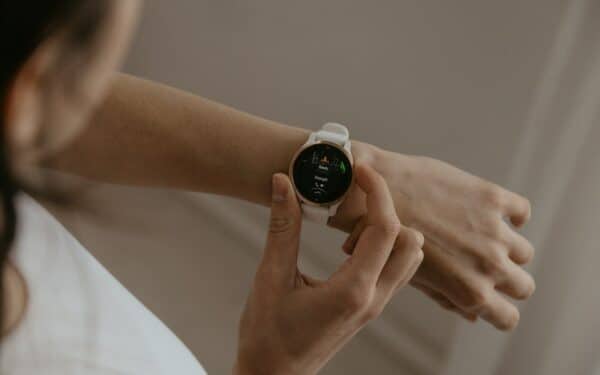 Survey suggests Garmin fans still prefer MiP displays over AMOLED, and battery life may be why