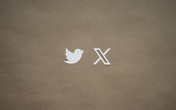 X rolls out XChat as a stand-alone iOS app, betting big on private messaging