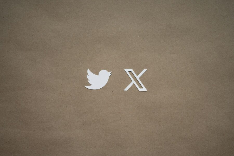 X. Photo: Unsplash